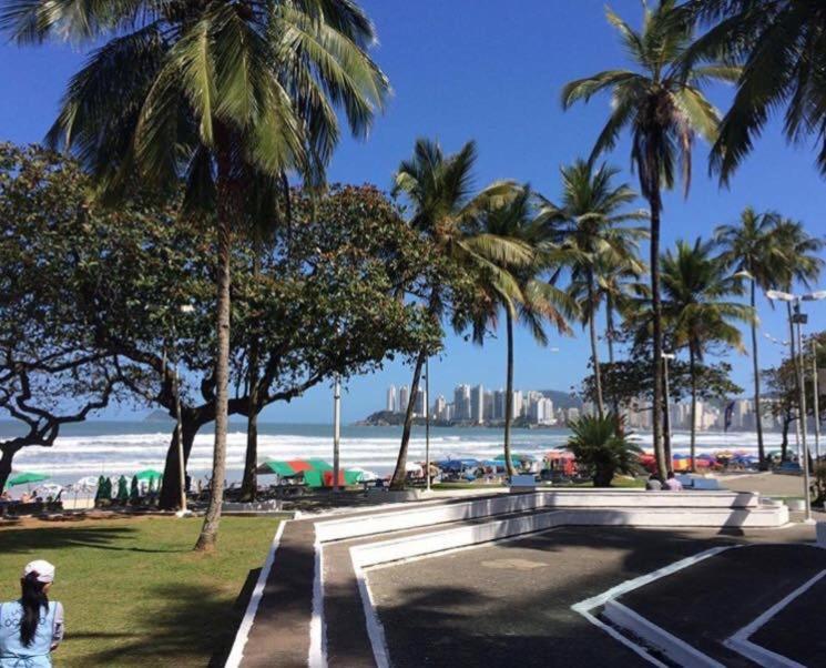 Flat Guaruja